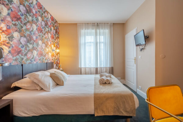 chambre-classique-ama-hotel-biarritz-0