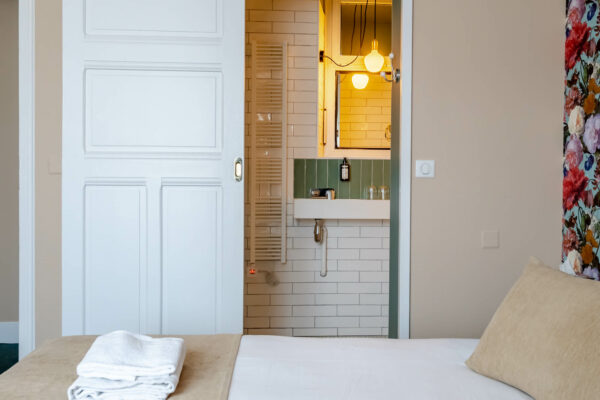 chambre-classique-ama-hotel-biarritz-12