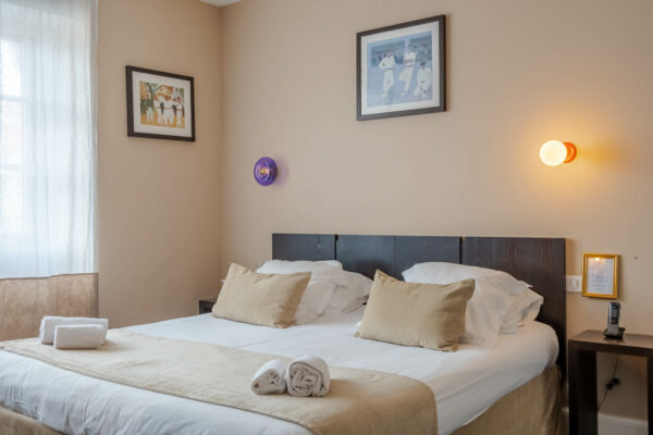 chambre-superieure-ama-hotel-biarritz-1